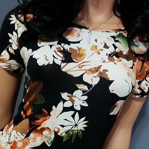 Stunning Sexy Swing Dress CLEARANCE FINAL PRICE - Picture 4 of 8